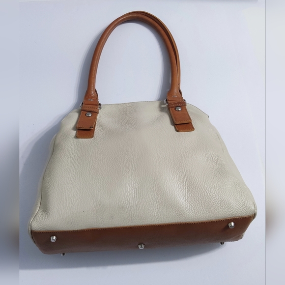 Valentina Cream and Tan Leather Handbag. Pre-owned. Great Condition. - Picture 2 of 15